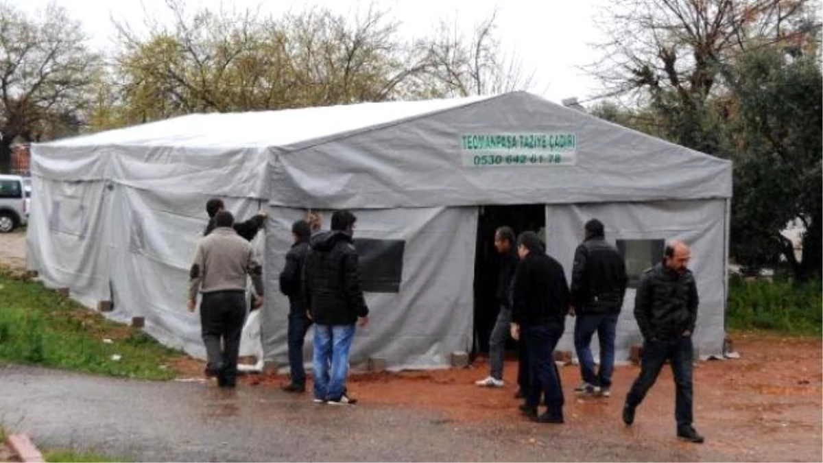 Antalya\'da Polis, Teröristin Taziye Çadırına Operasyon Düzenledi