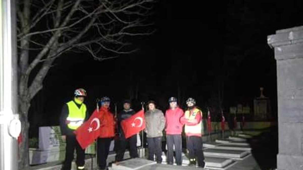 Afyon Pab Üyeleri Şehitlikleri Ziyaret Etti