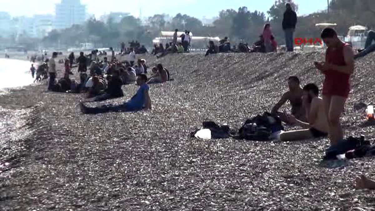Antalya\'da Mart\'ta Deniz Keyfi