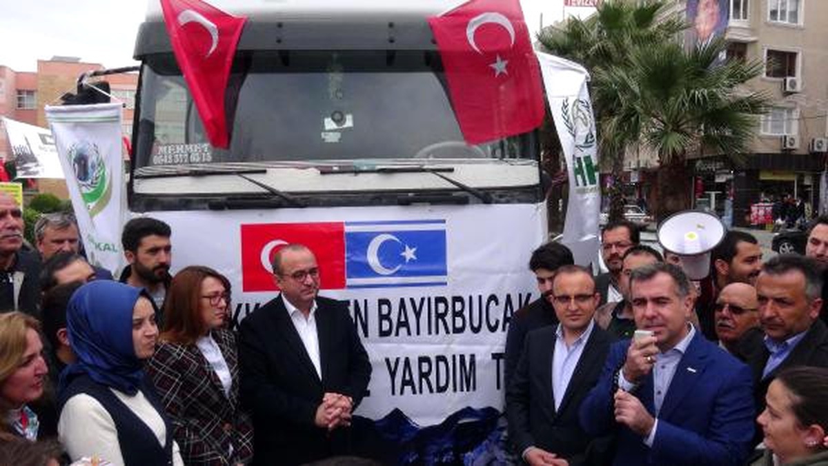 Çanakkale\'den Bayırbucak Türkmenleri\'ne Bir Tır Dolusu Yardım