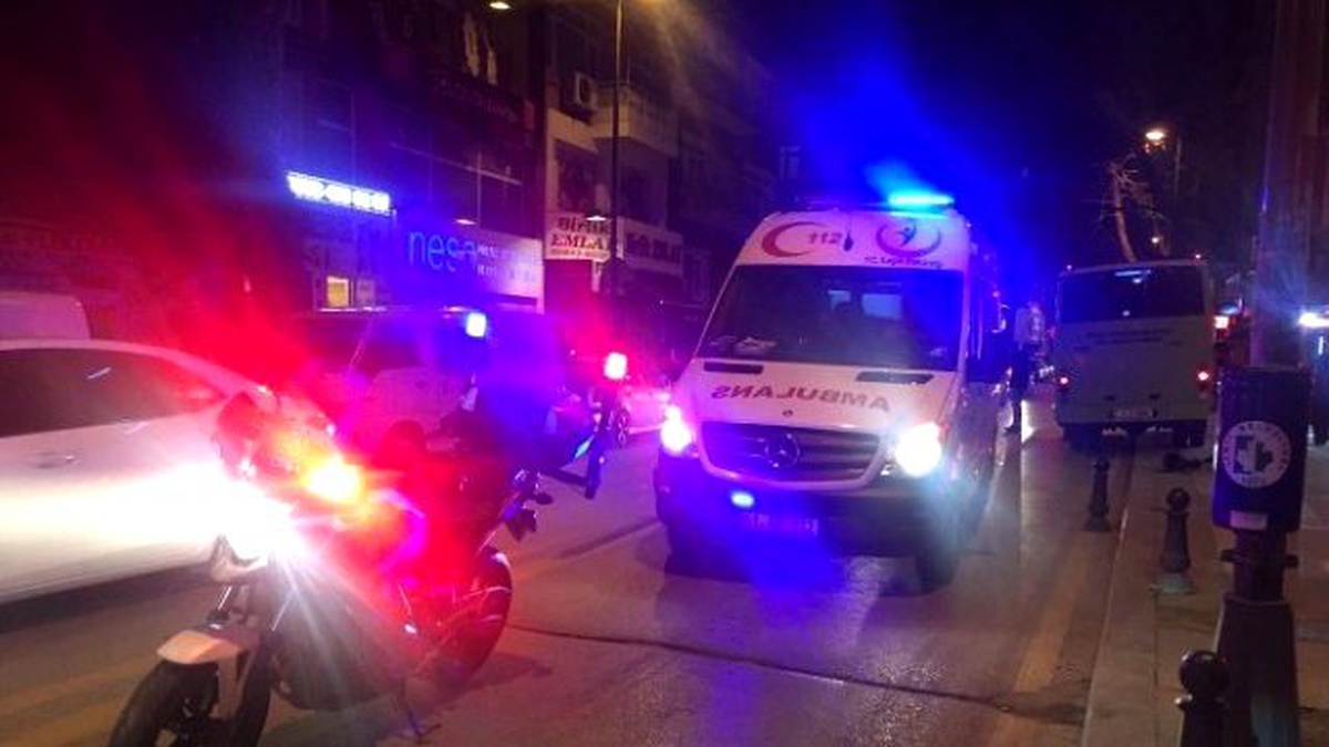 Genç Kadına Özel Halk Otobüsü Çarptı