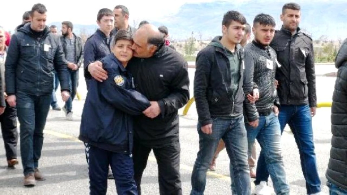 Şehit Özel Haraket Polisi 2 Bin Kişi Uğurladı
