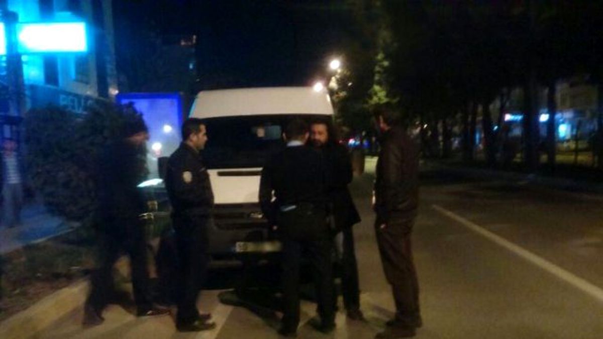 Şüpheli Minibüs Polisi Harekete Geçirdi