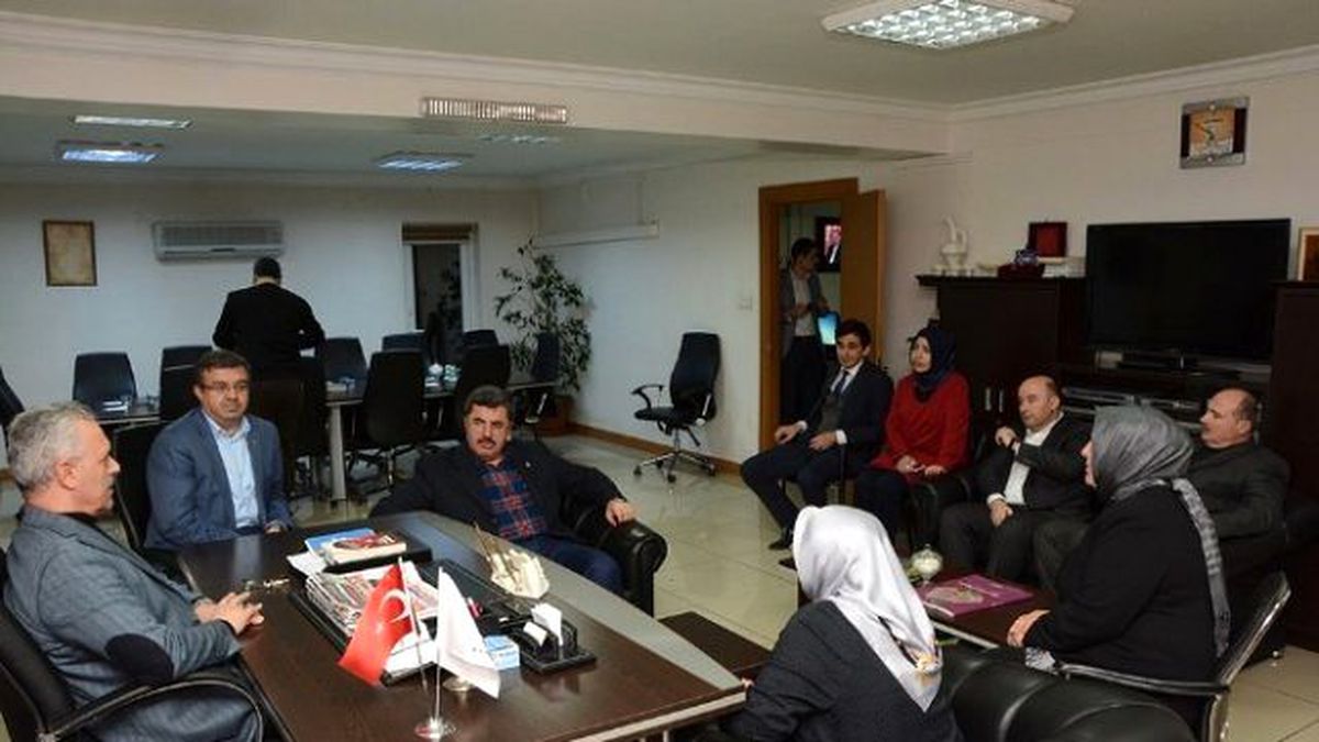 AK Parti Genel Başkan Yardımcısı Ataş, Afyonkarahisar İl Başkanlığını Ziyaret Etti
