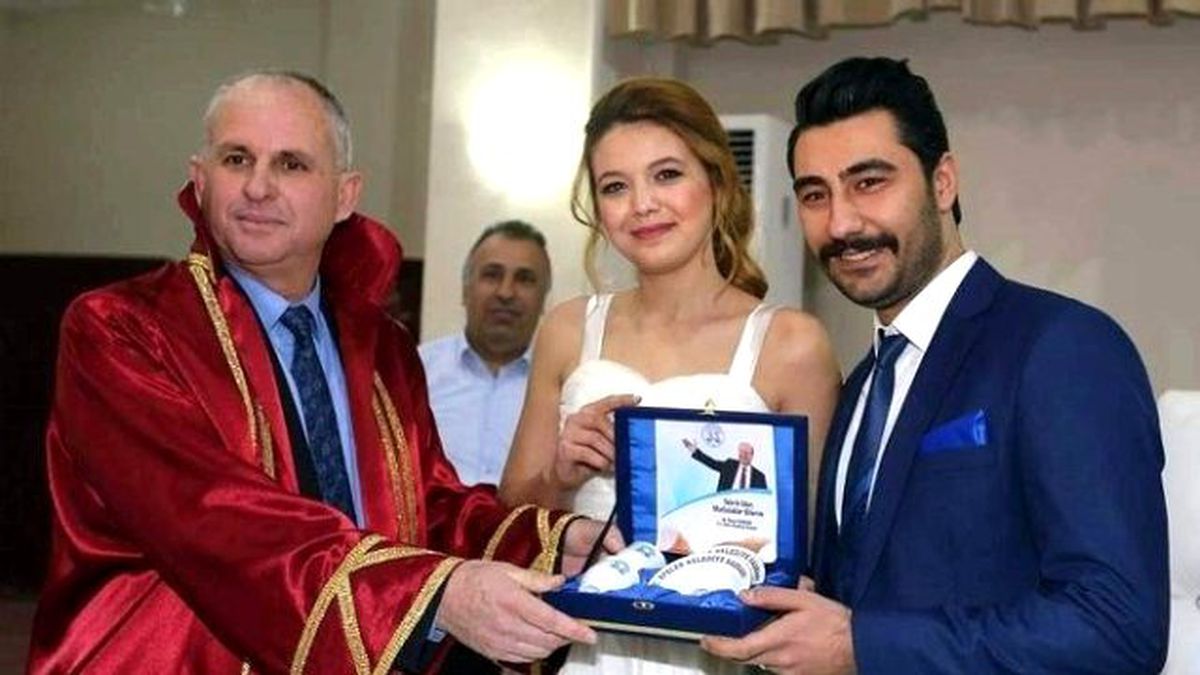 Aydın\'da Geçen Yıl 8 Bin Çift Dünya Evine Girdi