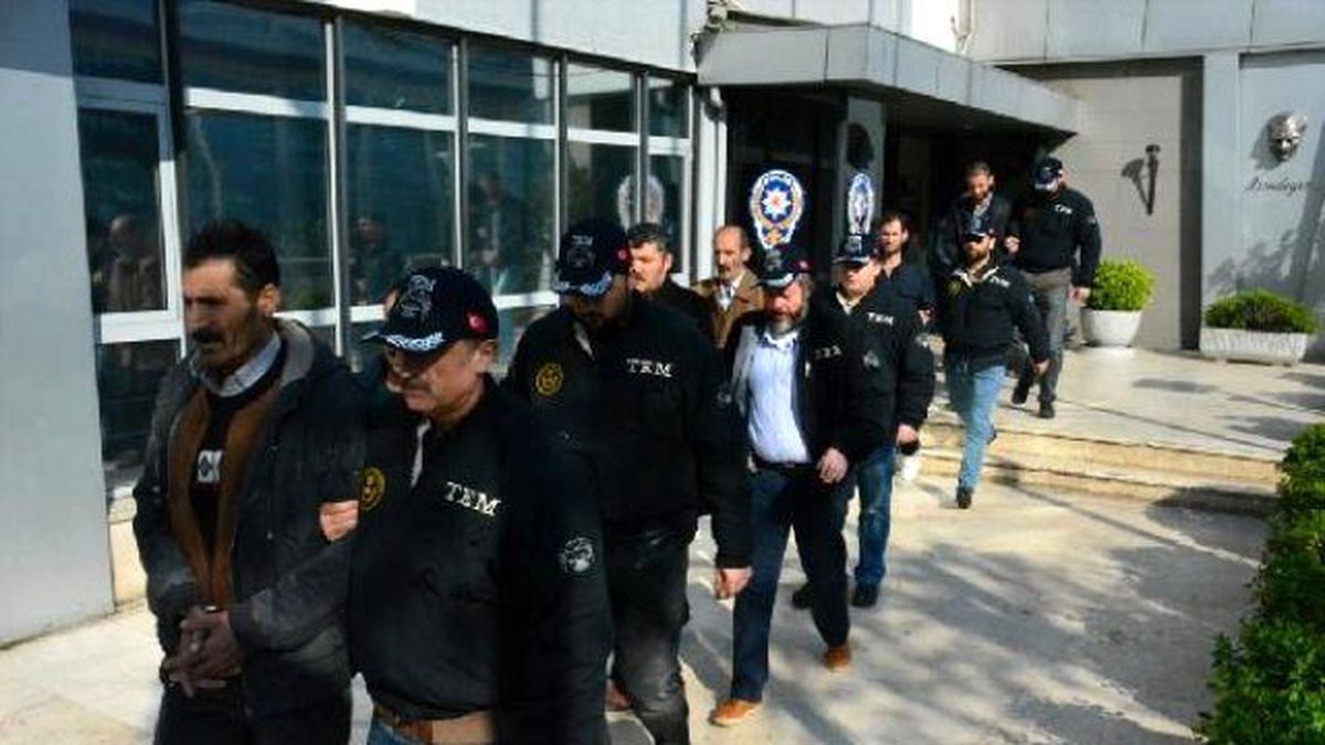 Bursa\'da Terör Operasyonunda Gözaltına Alınan 12 Şüpheli Adliyeye Sevk Edildi