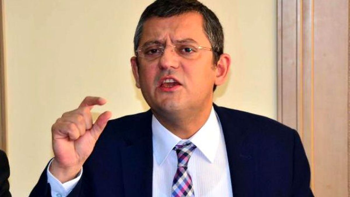 CHP\'li Özel\'den Hükümete Ertelenen Derbi Üzerinden Eleştiri
