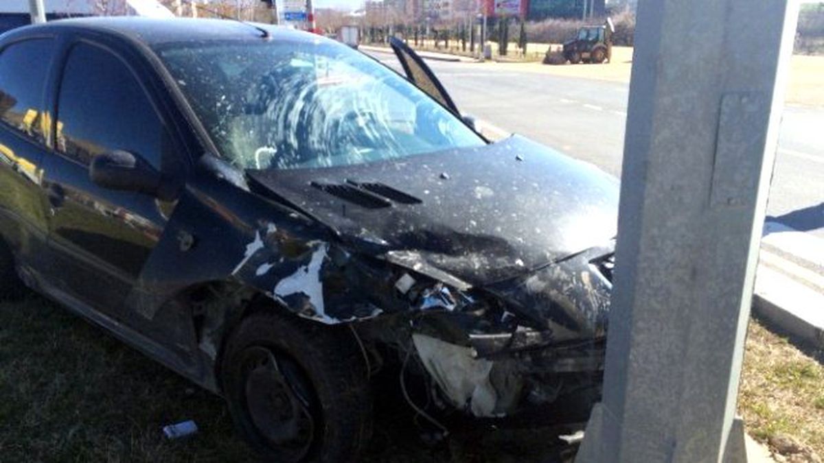 Elazığ\'da Trafik Kazası: 2 Yaralı