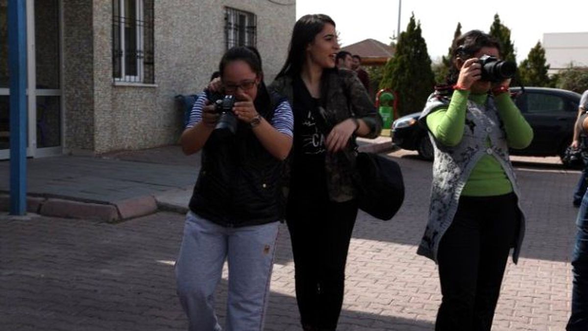 Erü İletişim Öğrencilerinden Örnek Davranış