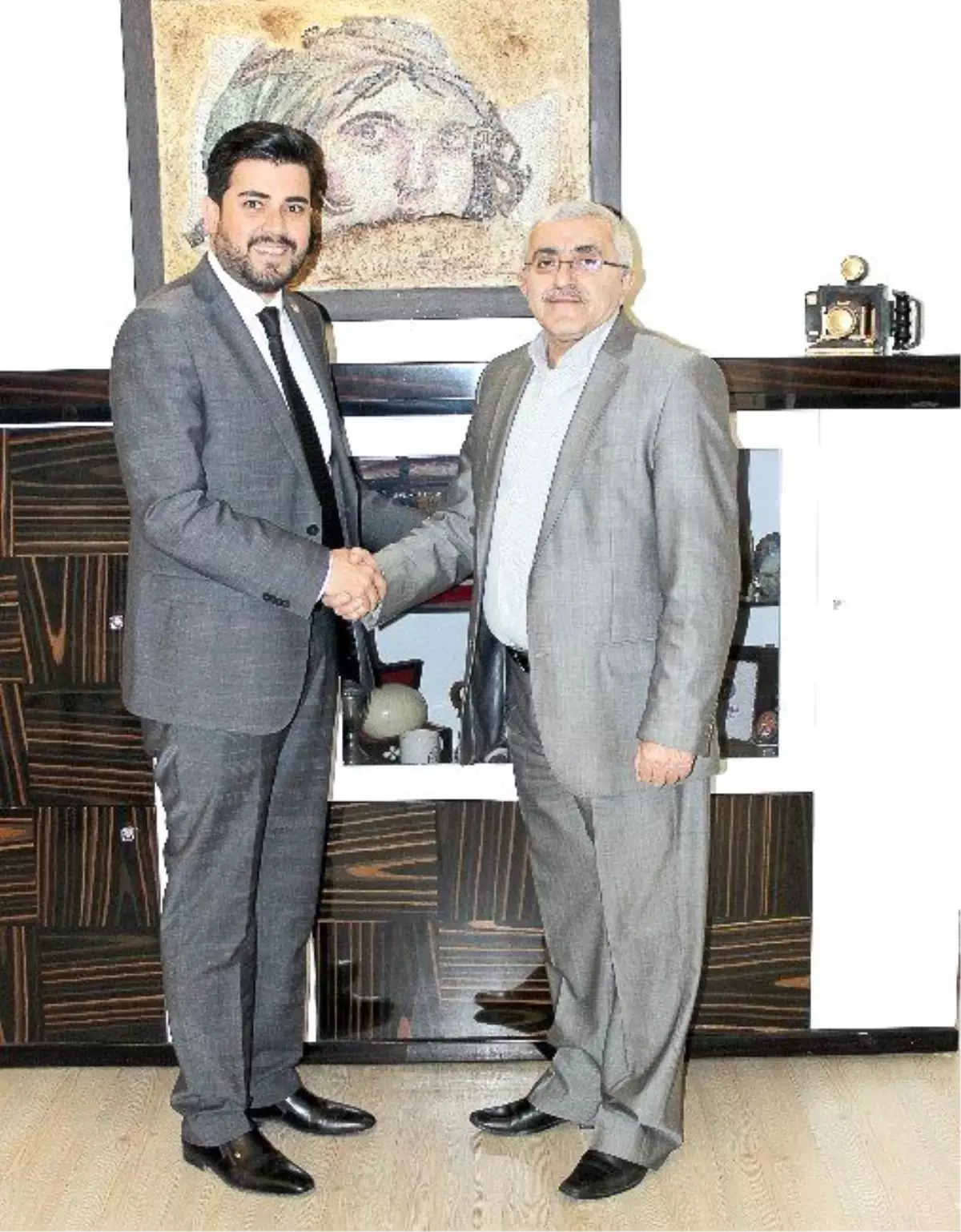 Gaziantep\'te Uzun Yıllardır Yayın Yapan Grt Tv El Değiştirdi