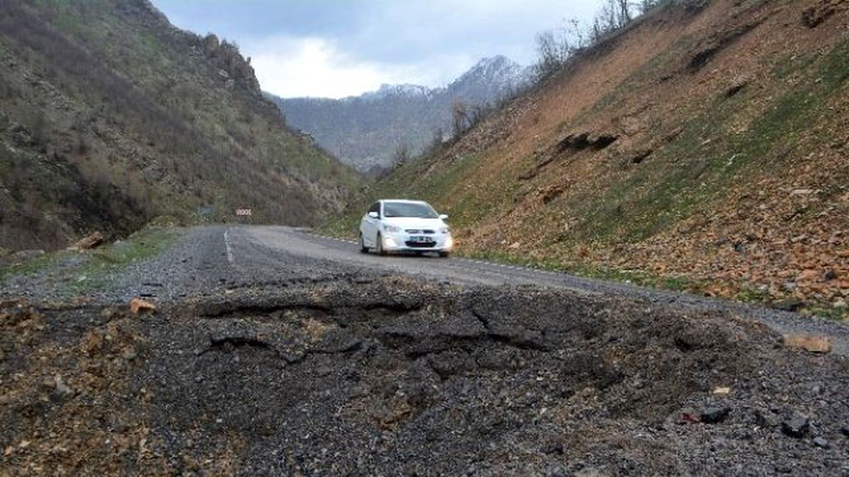 Hakkari-şırnak Karayolundaki Tuzak İmha Edildi