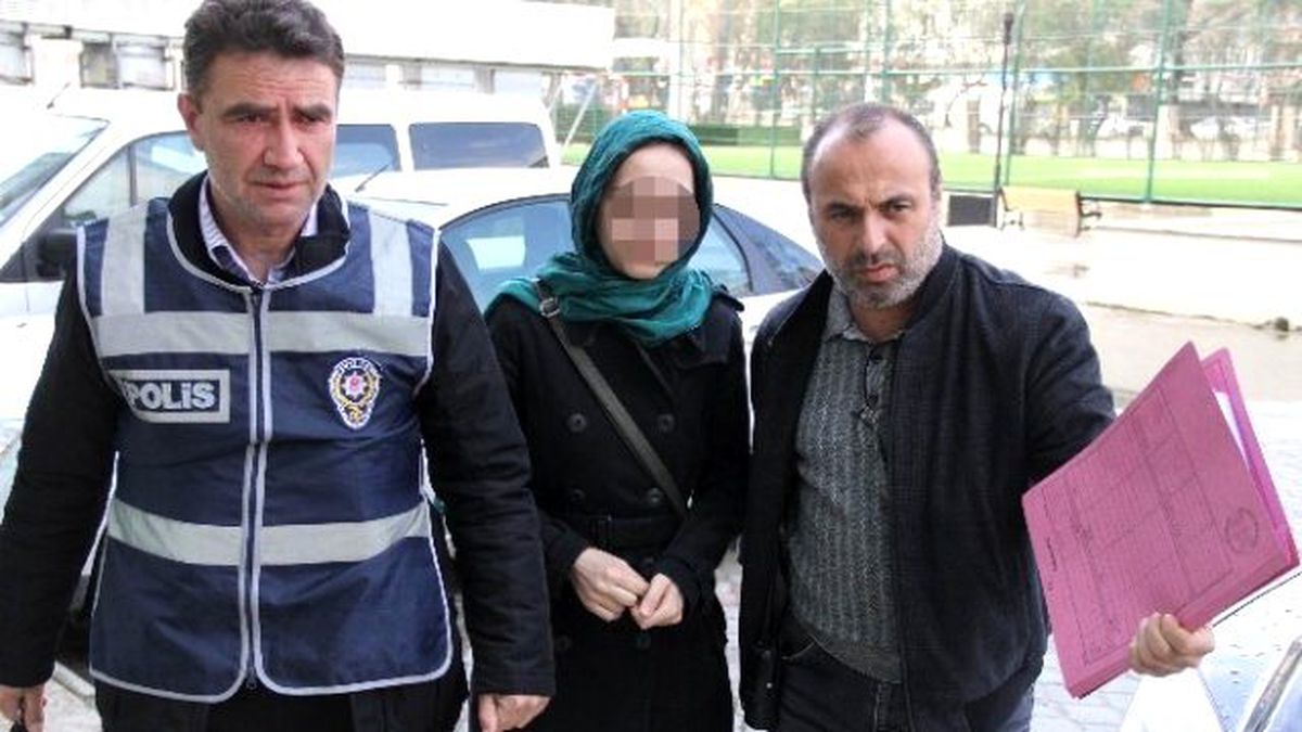 Kitap Çalıp, Başka Kitapçıya Satan Genç Kız Tutuklandı