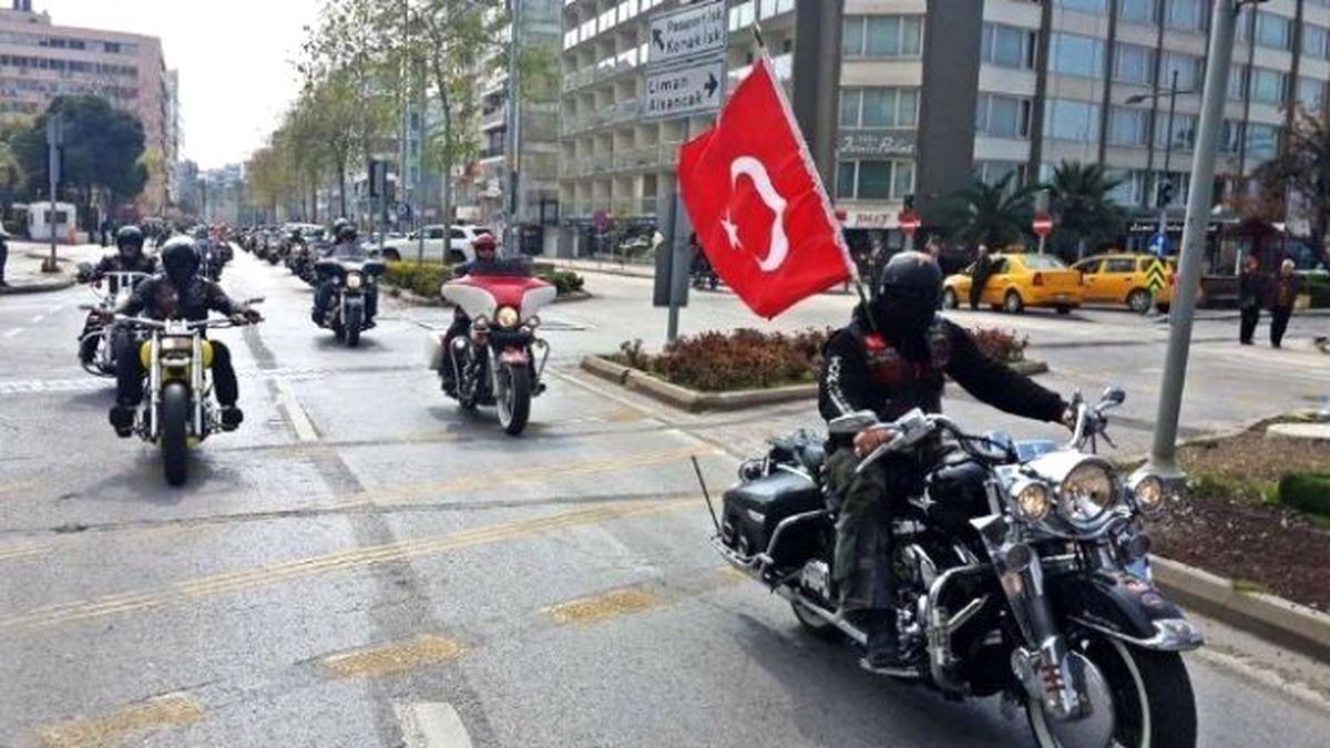 Motorculardan "Teröre Lanet Sürüşü"