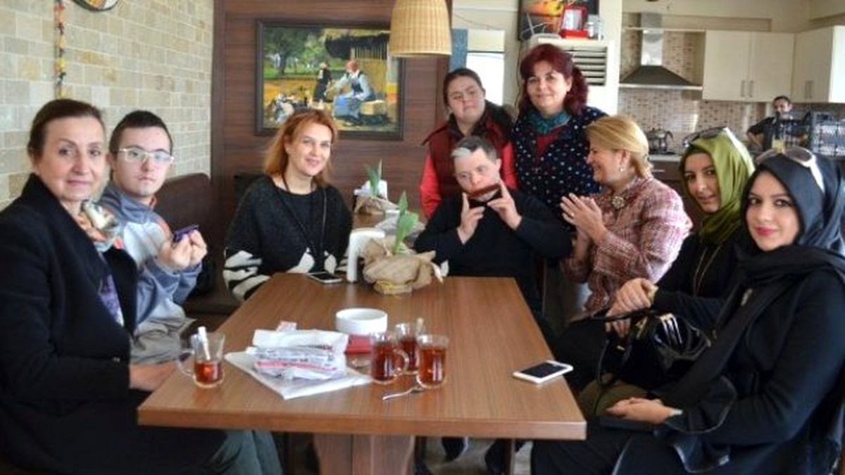Nilüferli Ak Kadınlar, Down Sendromlu Çocukları Unutmadı