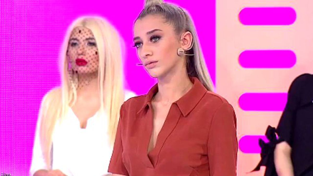 O Jüri Üyesi, Lara\'ya \'Özentisin\' Deyip Ağlattı!