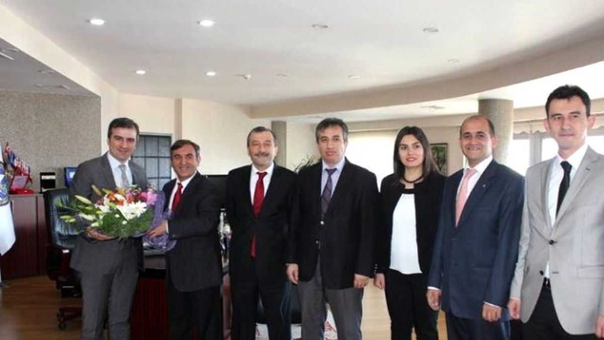 Orman İşletme Müdürü ve Ekibi Başkan Yemeniciyi Ziyaret Etti