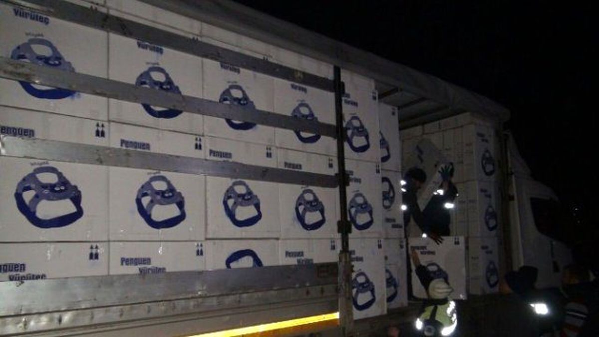 Oyuncakların İçinden Kaçak Sigara Çıktı