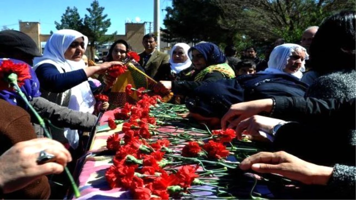 PKK\'lı Menekşe Ergün Batmanda Defnedildi