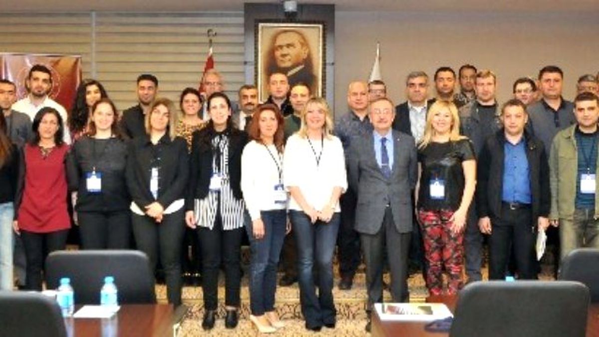 Roportör ve Eksperlere Eğitim