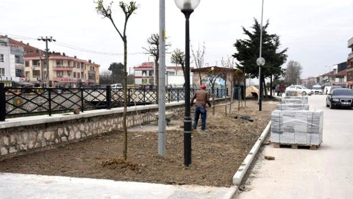 Saguç Meydanı Düzenleniyor