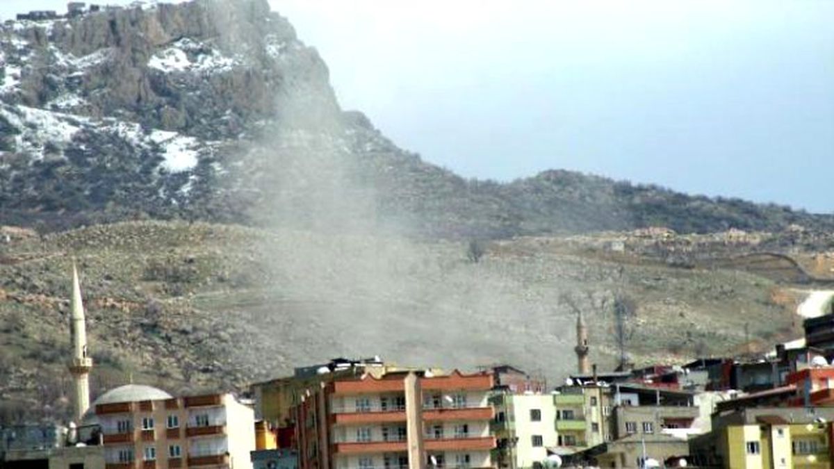 Şırnak\'ta 5 PKK\'lı Öldürüldü, 9 El Yapımı Patlayıcı İmha Edildi