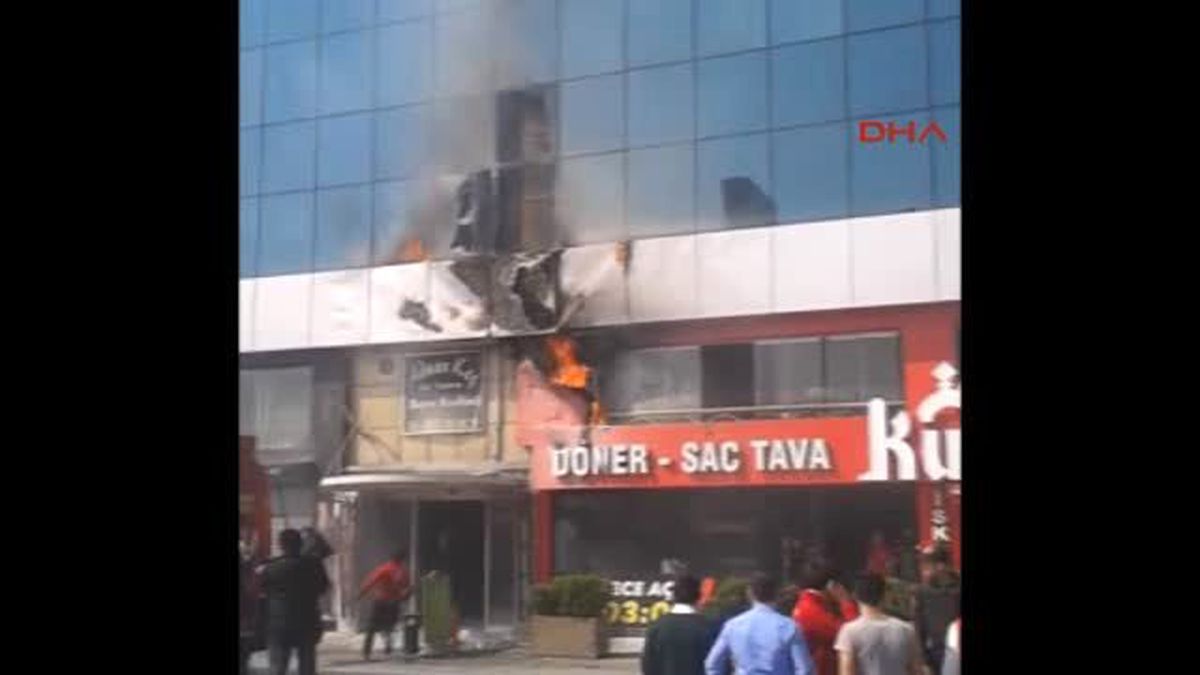 Yangının İlk Anları....