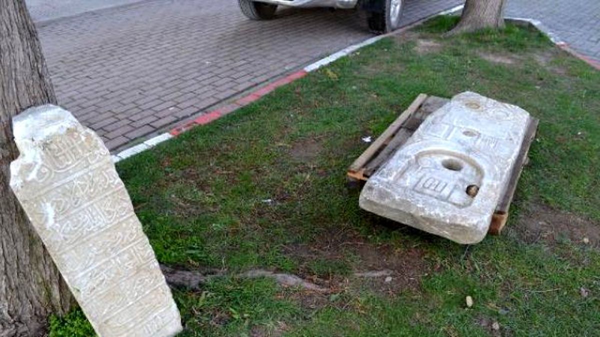 Yol Kontrollerinde Tarihi Eserler Bulundu
