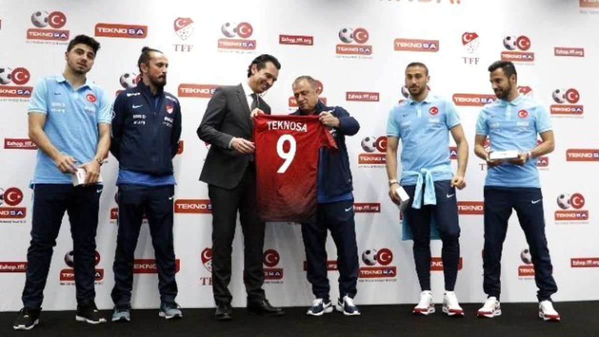 A Milli Takım\'dan Sürpriz Ziyaret