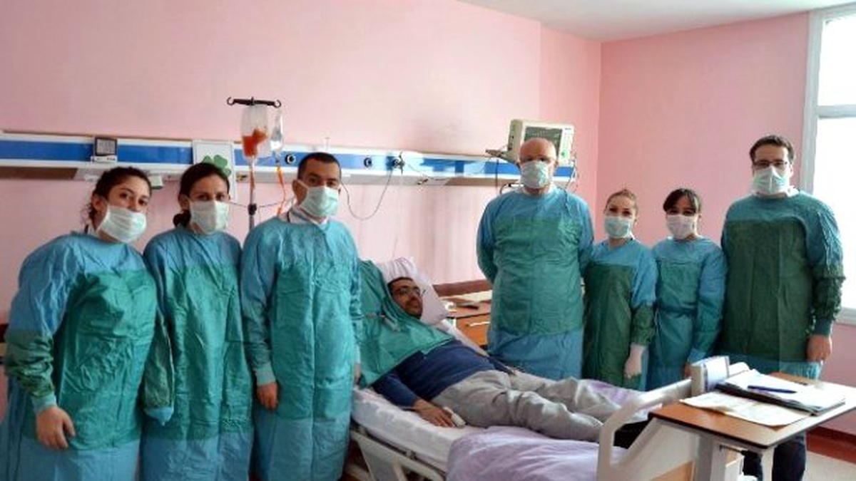 Adü\'de Akut Lösemili Hastaya Kök Hücre Nakli Yapıldı