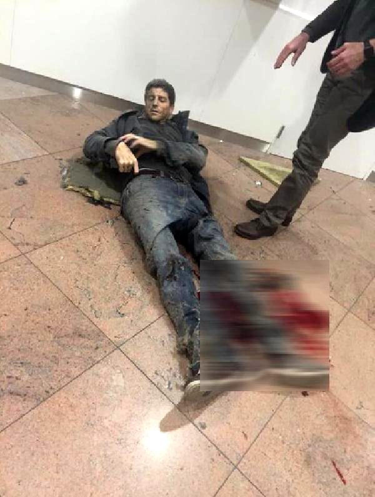 Brüksel Havalimanı\'nda İki Patlama Meydana Geldi (3)