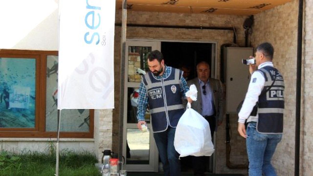 Denizli\'de Paralel Yapı Operasyonu