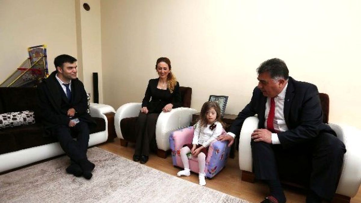 Down Sendromlu Deren Kapılarını Yenimahalle\'ye Açtı