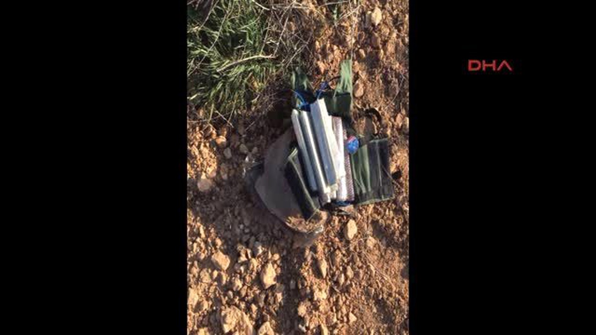 Gaziantep Sınırında Türkiye Girmeye Çalışan Işid\'li Canlı Bomba Yakalandı