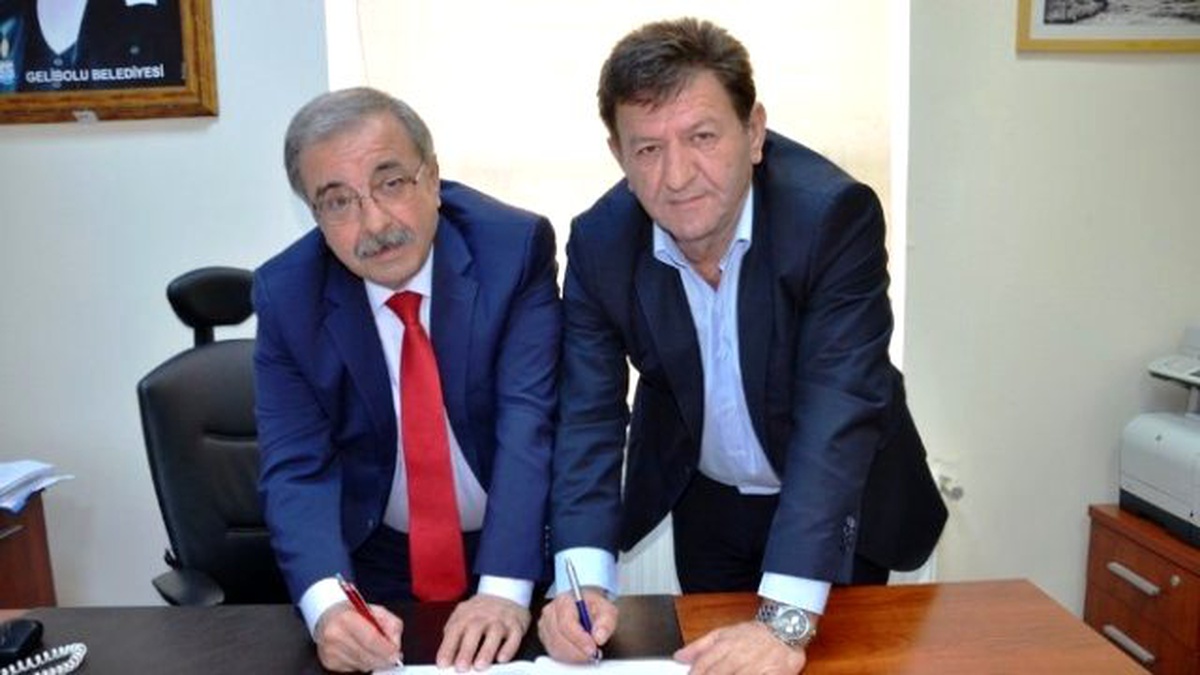 Gelibolu Belediyesi\'nde Toplu Sözleşme Sevinci