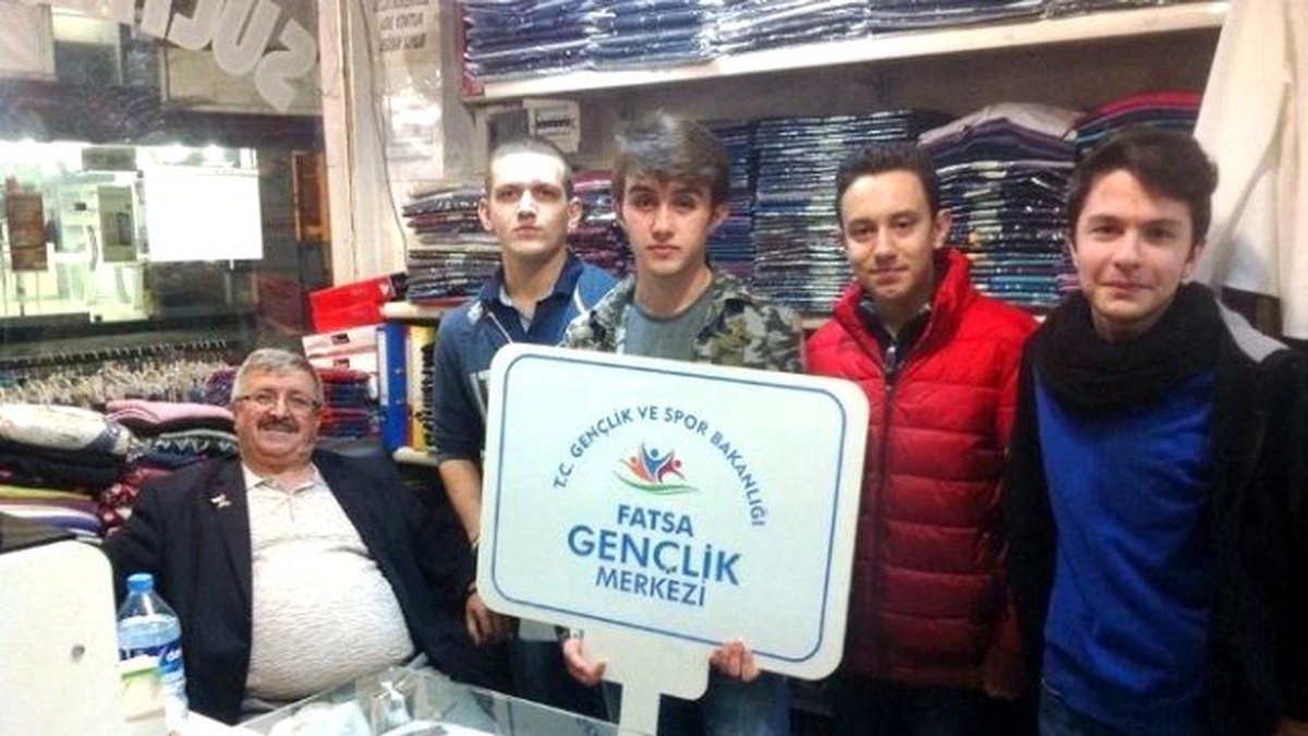 Gençlik Merkezinden Sosyal, Kültürel ve Sanatsal Çalışmalar