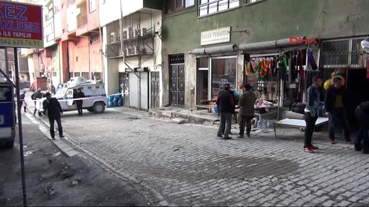 Hakkari\'de Silahla Yaralanan Çocuk Öldü