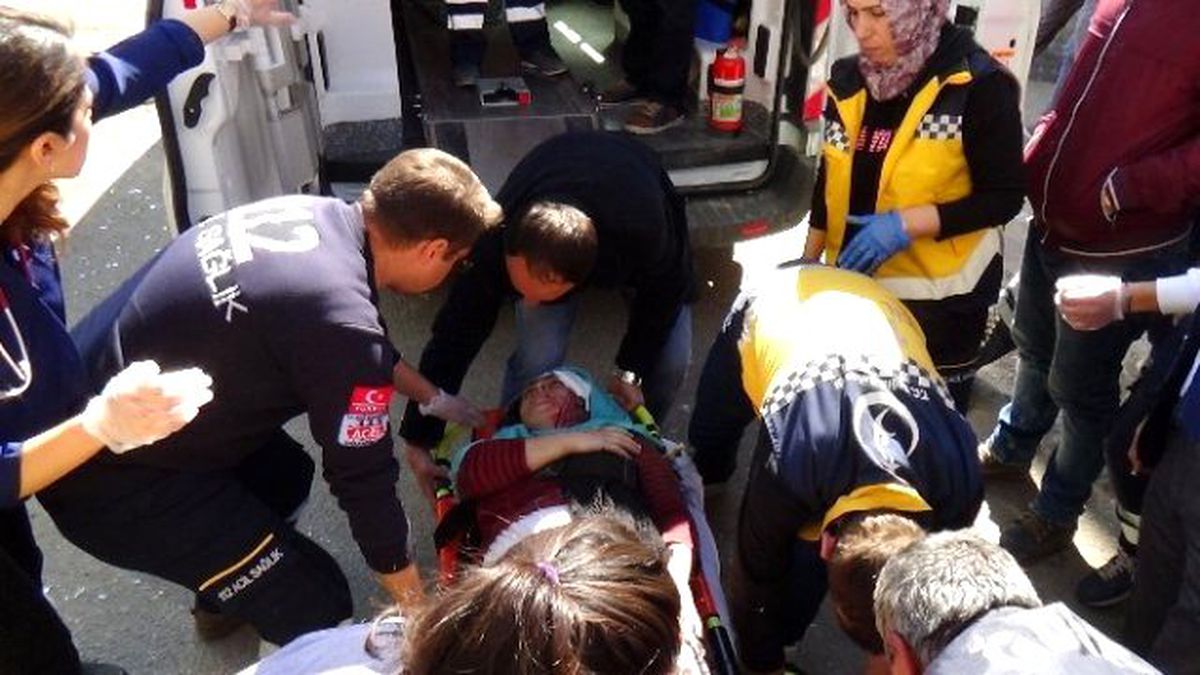 Iğdır\'da Mutfak Tüpü Bomba Gibi Patladı: Biri Bebek Üç Yaralı