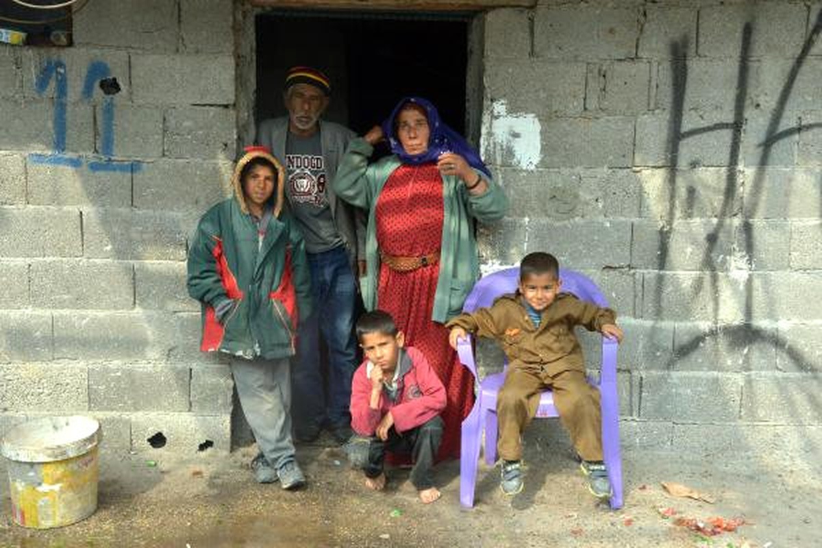 Kapısız, Penceresiz, Sıvasız 2 Odada Yaşam Savaşı