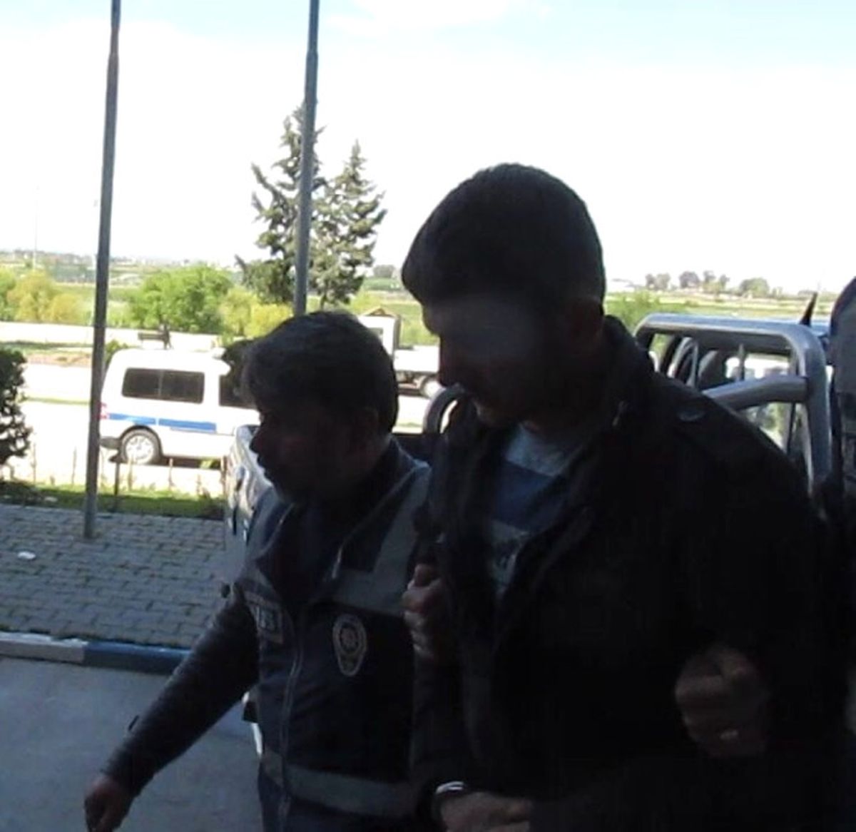 Kocasıyla Birlikte Sevgilisini Öldürdü