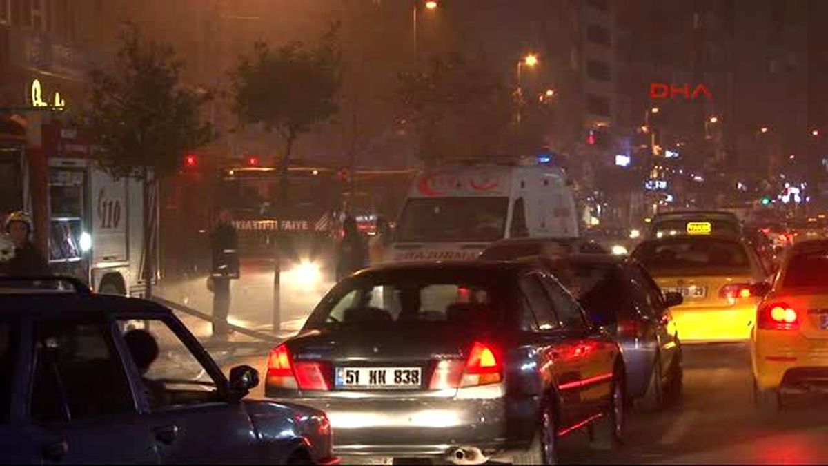 Şişli\'de İş Merkezi\'nde Yangın