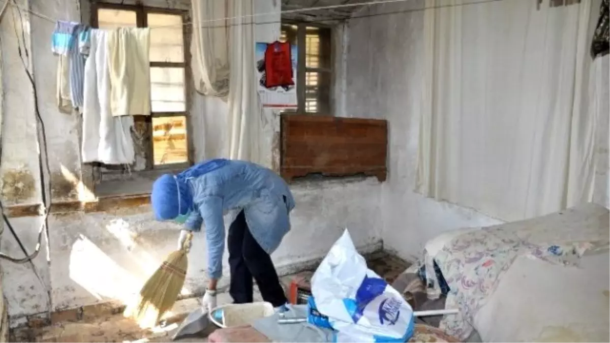 Tarsus'ta Yaşlılar 3. Bahar Projesiyle Yaşama Tutunuyor