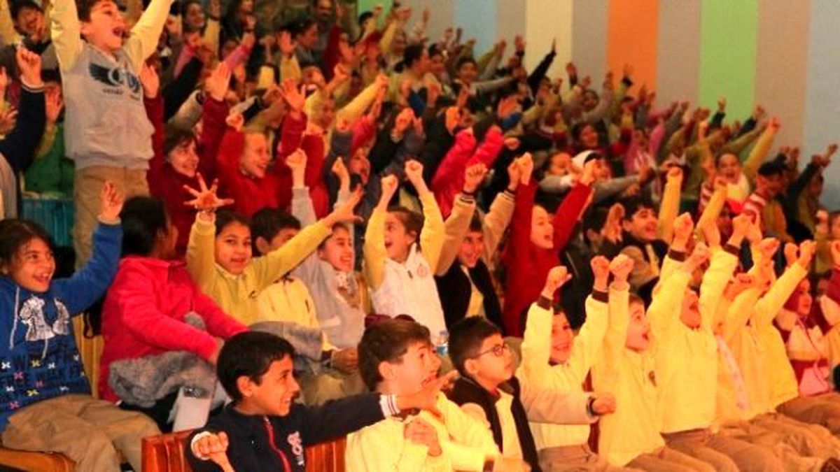 Tiyatrolar Haftasında Çocuklara Özel Program