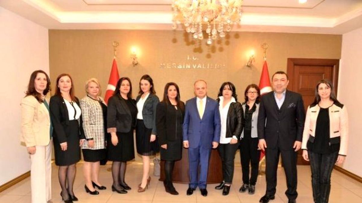 Vali Çakacak, Mersinli Kadın Girişimcilerle Bir Araya Geldi