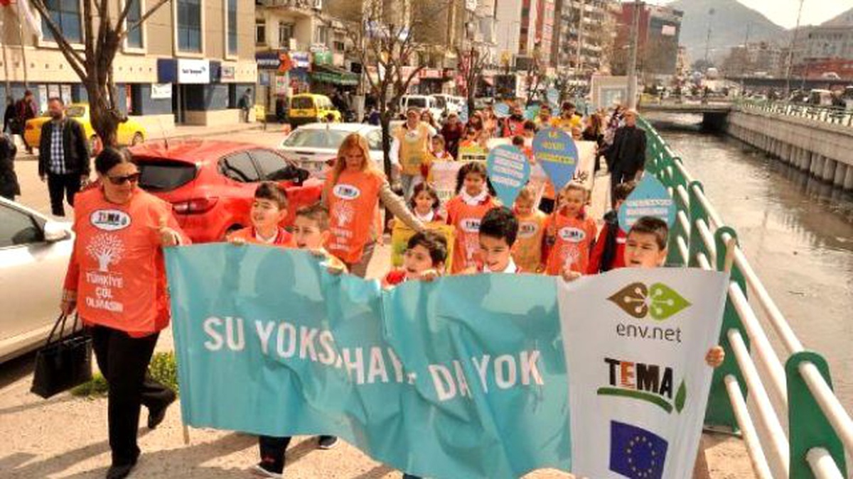 Zonguldak\'ta, \'Dünya Su Günü\' Yürüyüşü