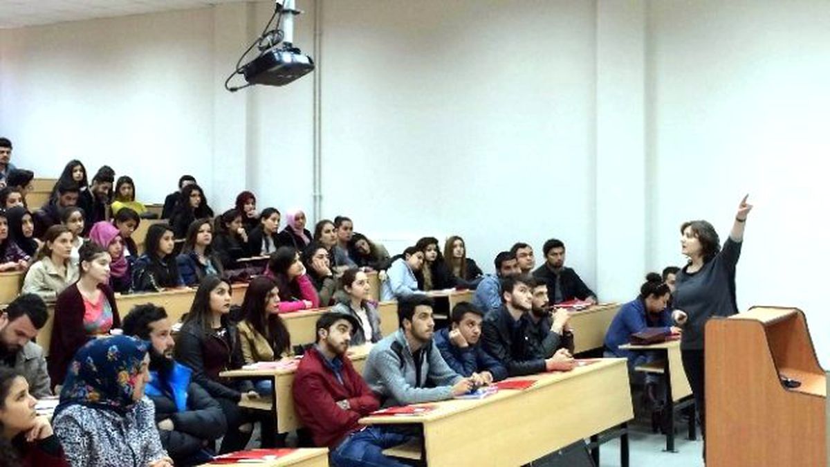 Adü Öğrencileri KPSS Konusunda Bilgilendirildi