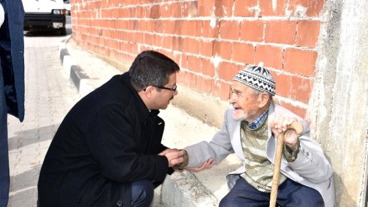 Başkan Çelik Yaşlılar Haftasını Kutladı