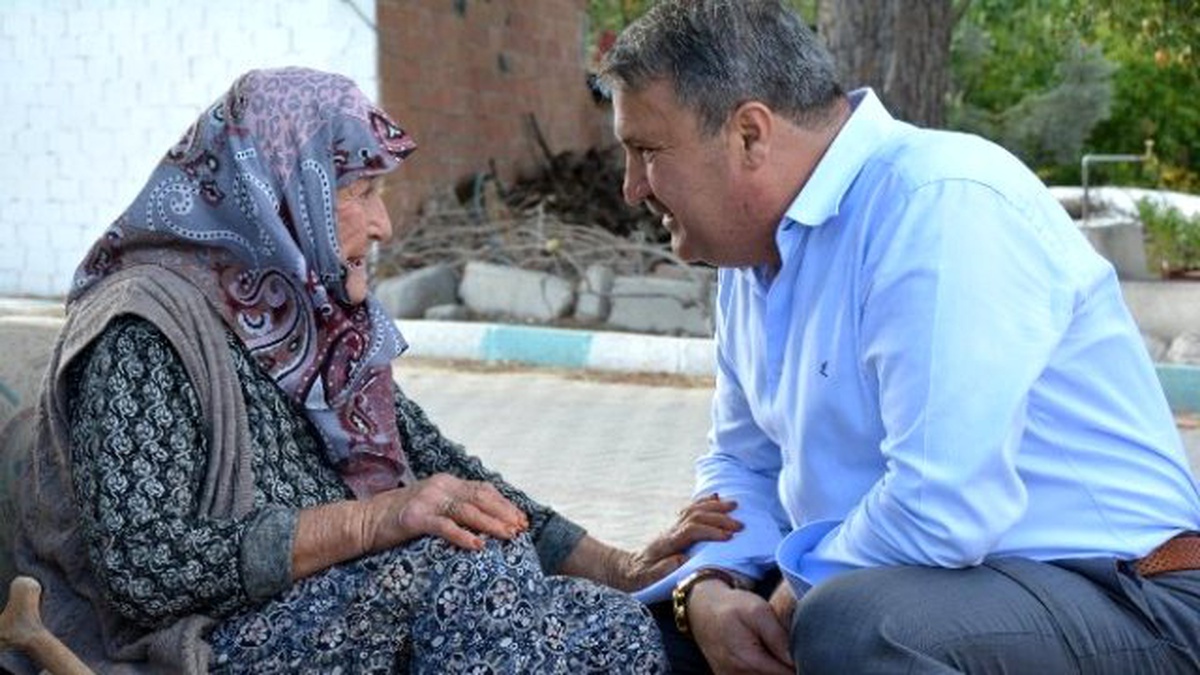 Başkan Çerçi Yaşlılar Haftası\'nı Kutladı