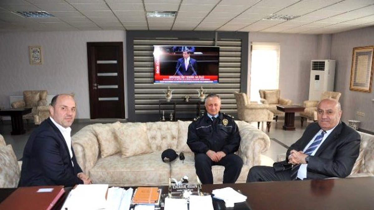 Bilecik İl Emniyet Müdürü Bektaş\'tan Bozüyük Belediyesi\'ne Veda Ziyareti