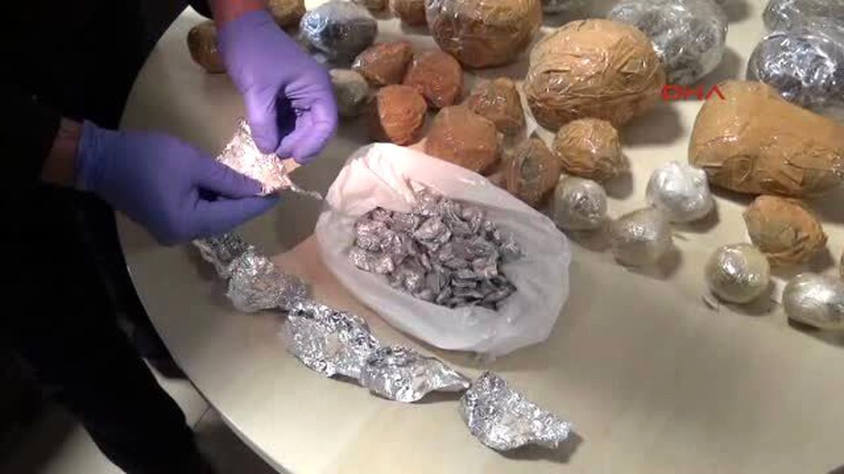 Bursa?da Uyuşturucu Operasyonu: 15 Kişi Yakalandı