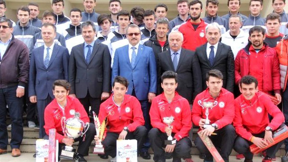 Çaykur Sporda da Lider